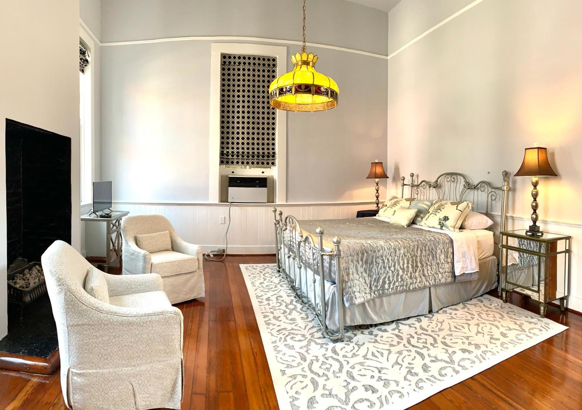 French Quarter Lanaux Mansion Bed And Breakfast New Orleans Room photo